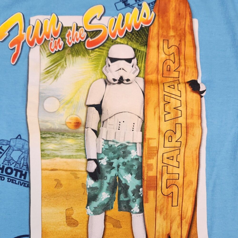 Star Wars Mens T Shirt Medium Fun In The Sun Storm Trooper Surf Board  Blue